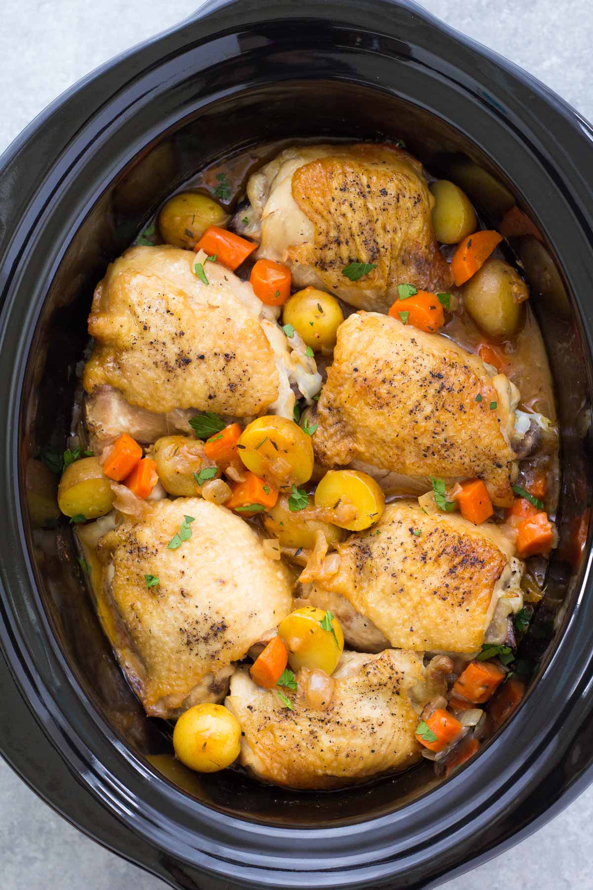 7 qt Slow Cooker Recipes: Simple & Delicious Meals for the Family!