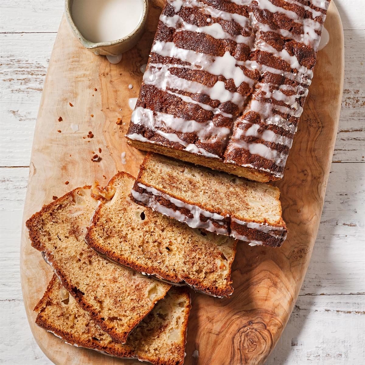 Simple Country Apple Fritter Bread Recipes That Anyone Can Make (Get That Amazing Bakery Taste Easily at Home)