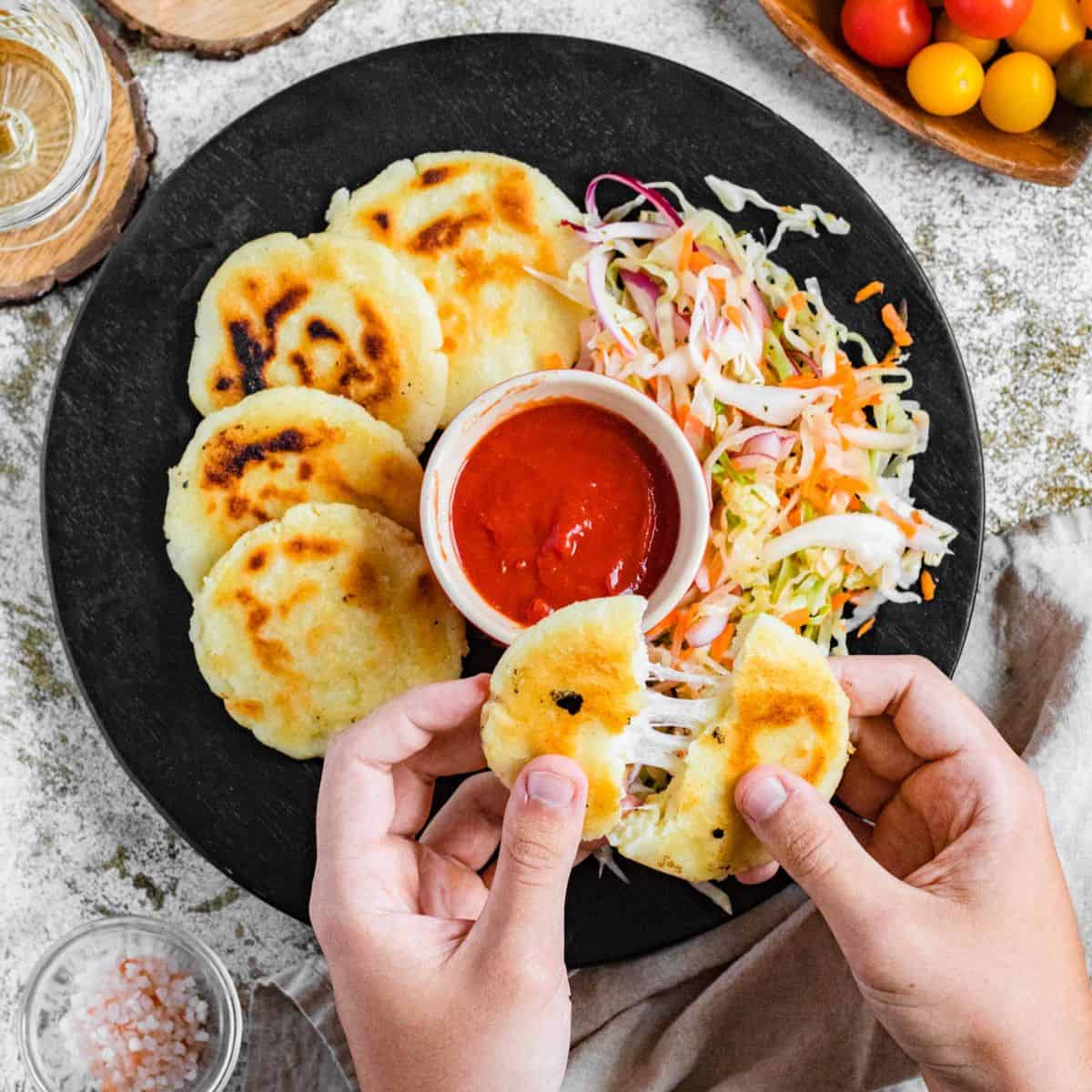 Learn Salvadoran Cuisine Recipes: Cook like a Local today!