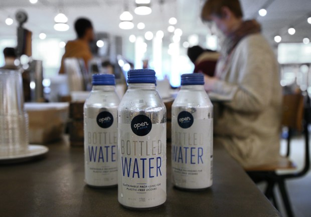 Reusable Aluminum Beverage Bottles: Reduce Plastic Waste Today