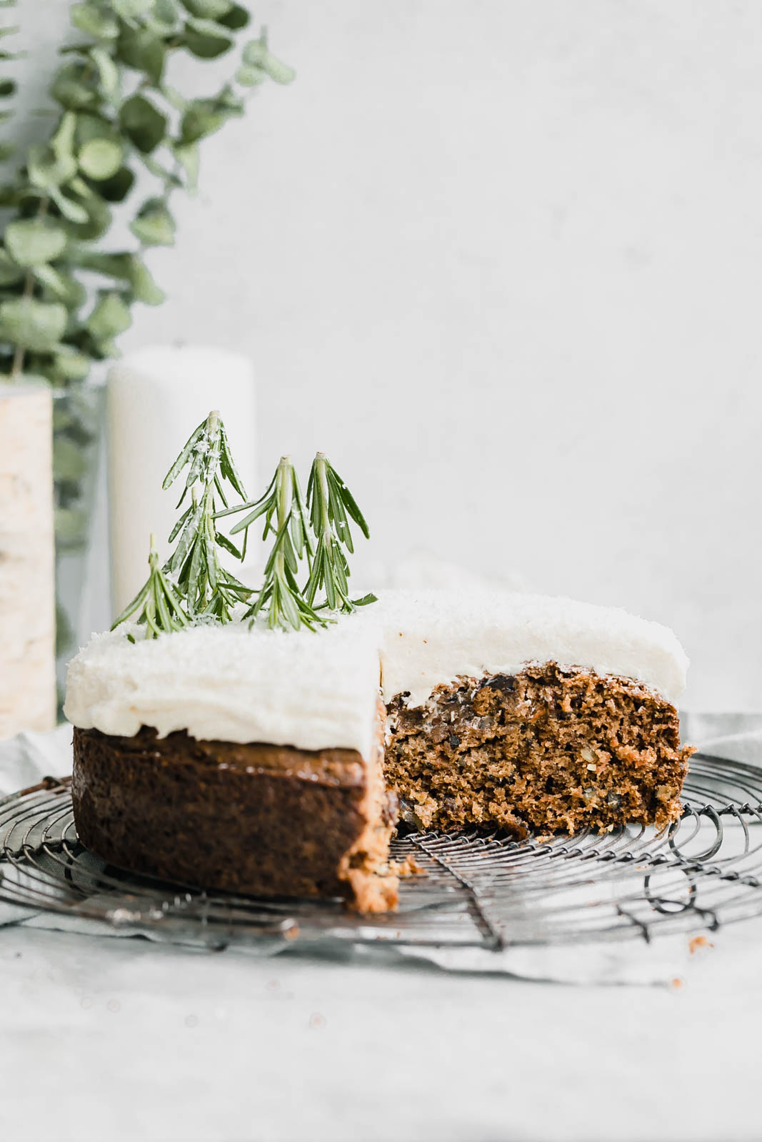 What easy winter solstice desserts can you make? Check out these simple and delicious recipes!