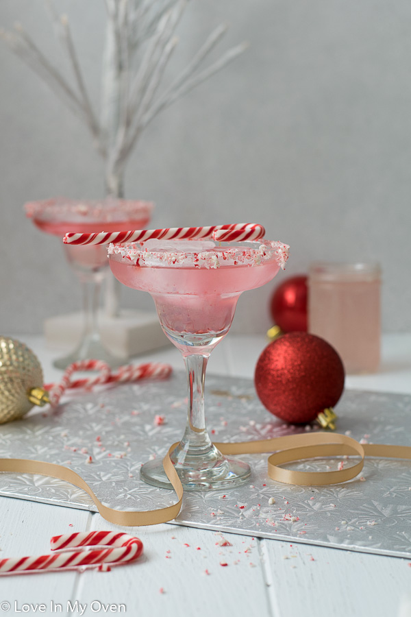 Easy peppermint twist vodka recipes for beginners: Make delicious and fun cocktails with no fuss at all.