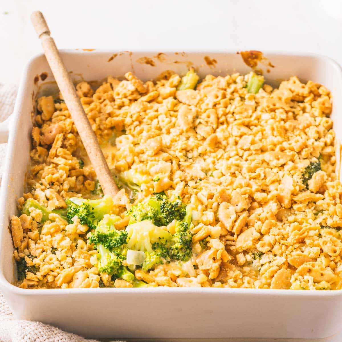 Are these the ultimate gluten free broccoli casserole recipes using fresh broccoli? See our favorite picks here!