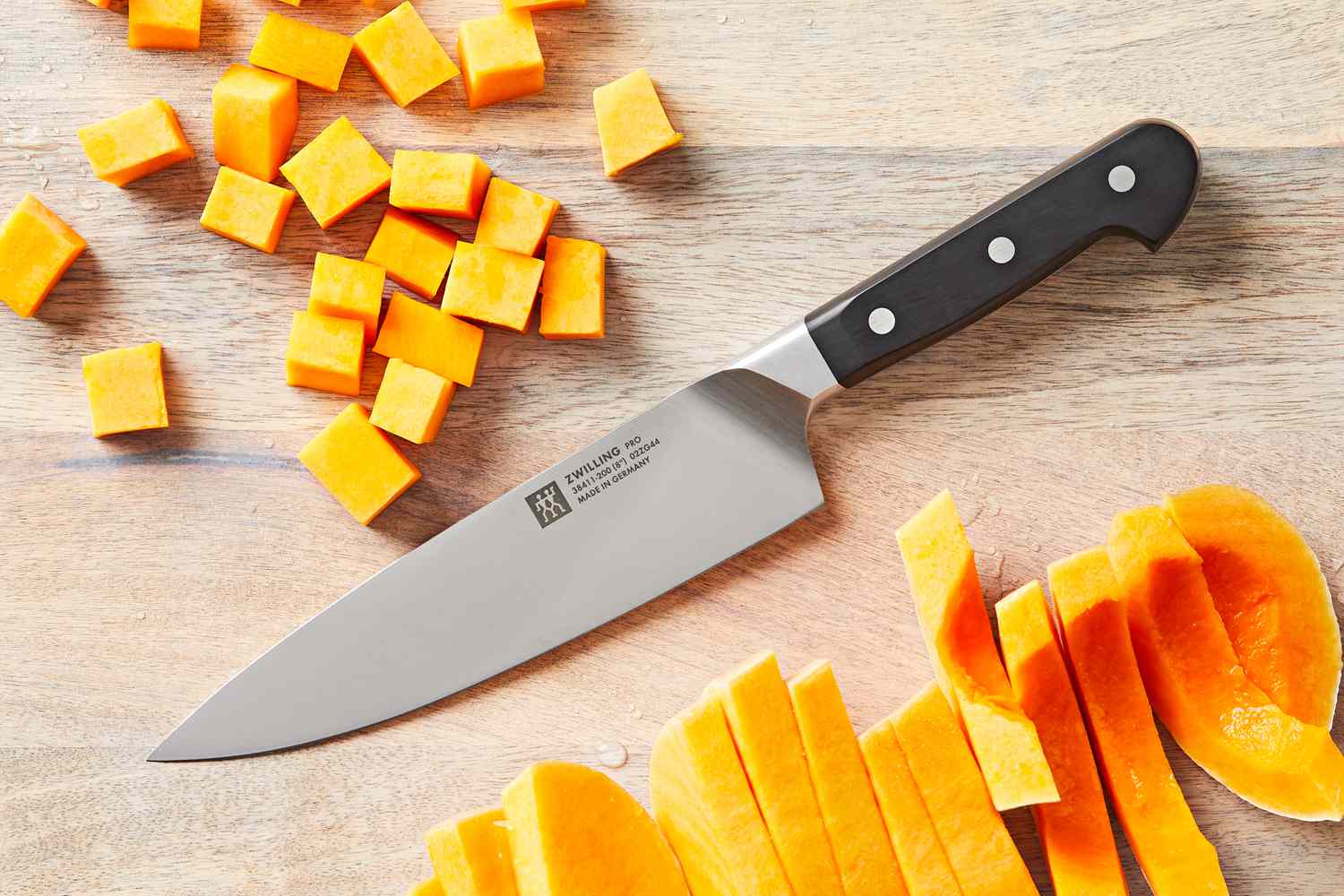 What types of steel for kitchen knives matter most? Learn this before you buy any knife.