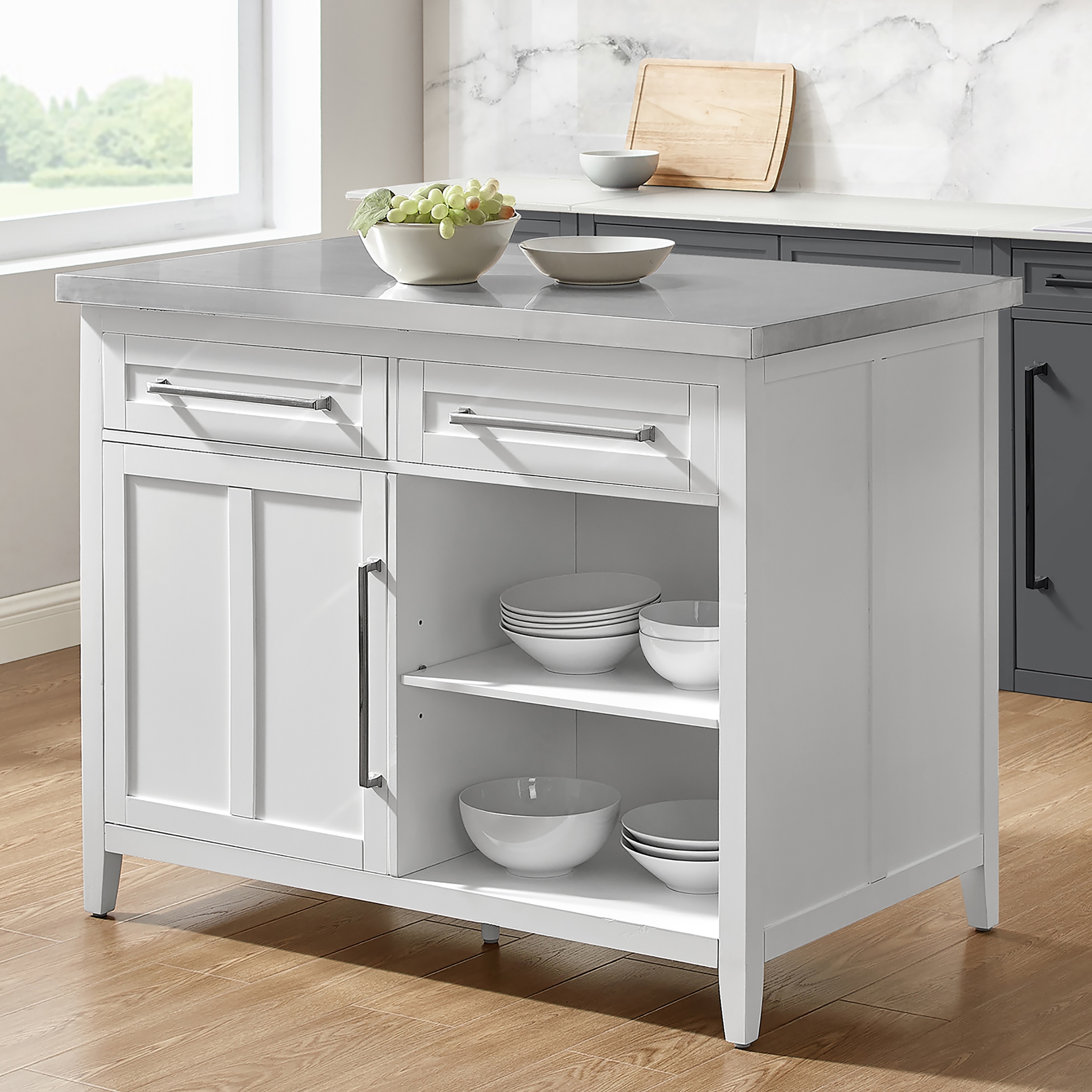 Need sturdy stainless steel kitchen carts and islands? Explore these top rated options for your home kitchen.