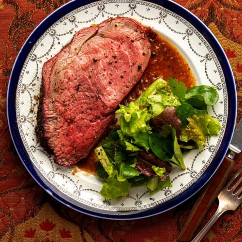 What are the best recipes for elk round steak? These top-rated methods make cooking it super easy!