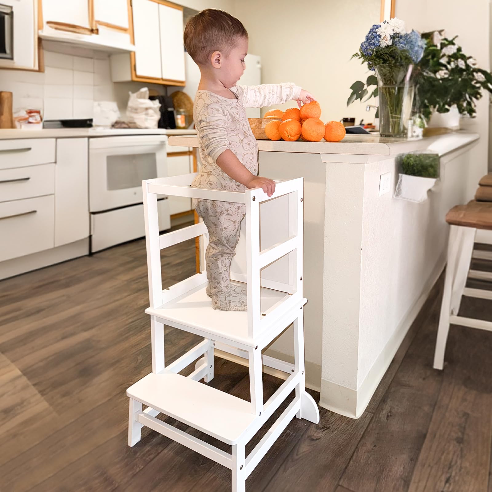 Best Kitchen Helping Stool for Kids? How to Pick One for Safe and Fun Kitchen Time!