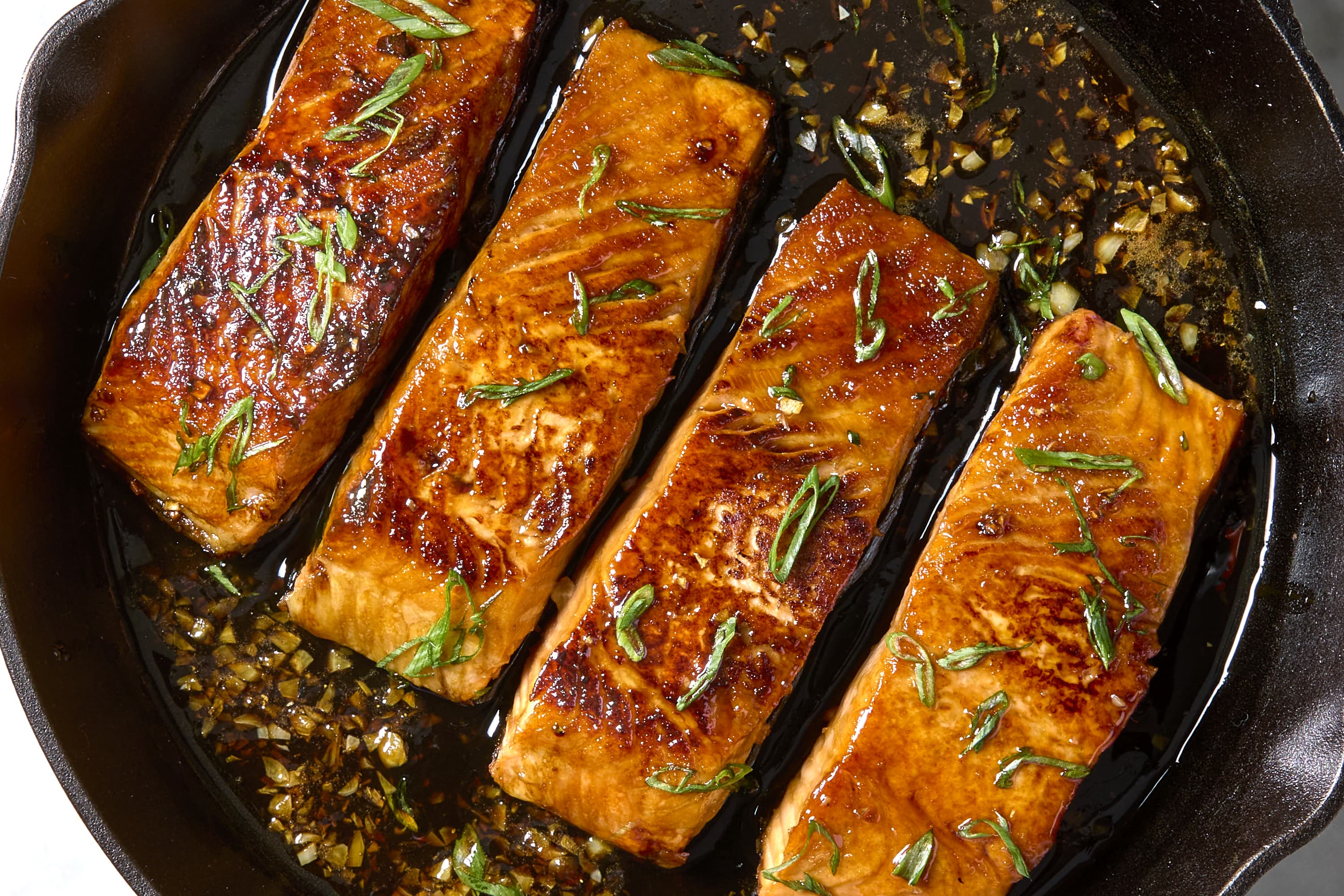 Simple recipes with 10 ingredients youll love cooking (Perfect for those busy weeknights at home!)