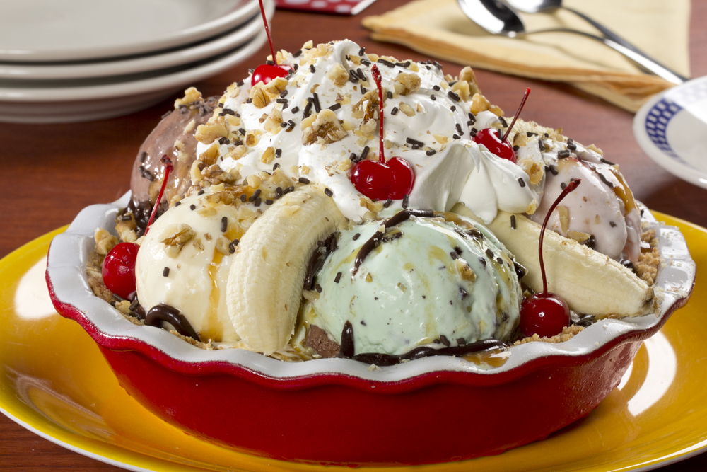 What is kitchen sink pie best ingredients and flavor tips